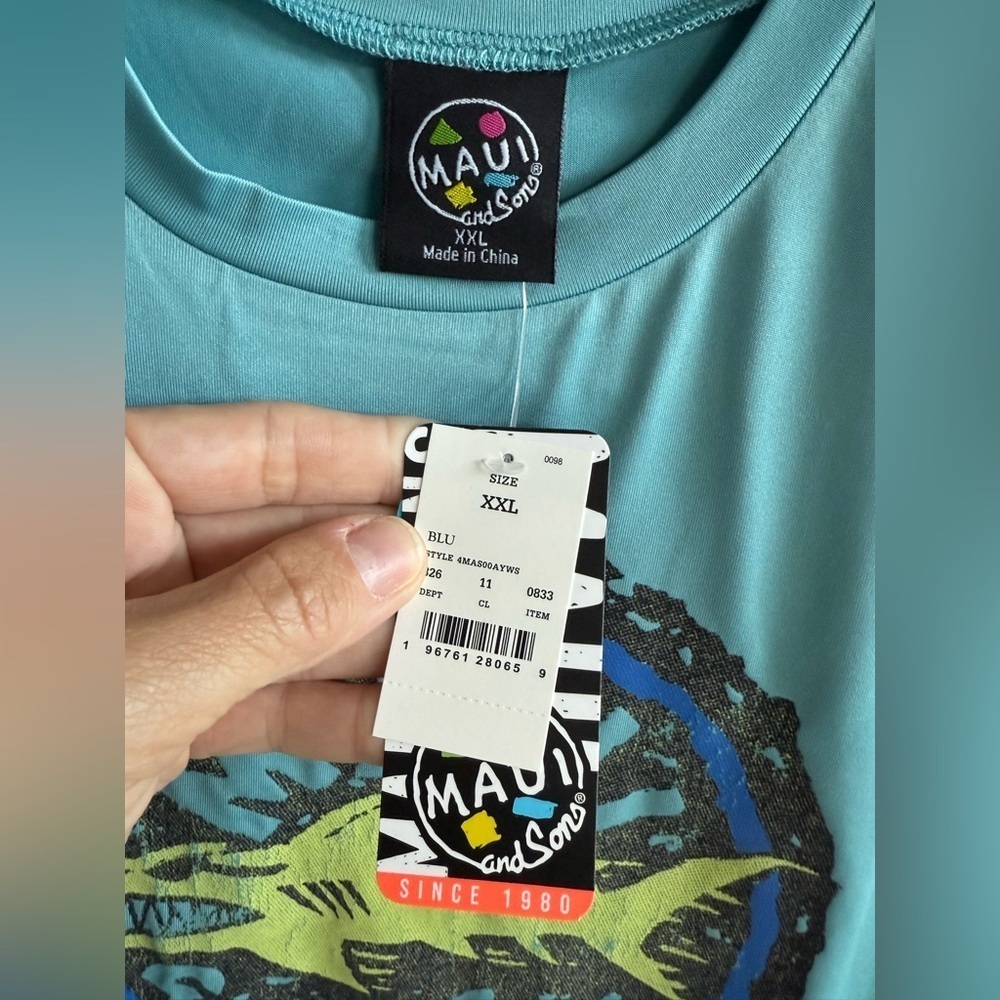 Maui and Sons swim shirt • NWT • Boys XXL - Picture 2 of 5